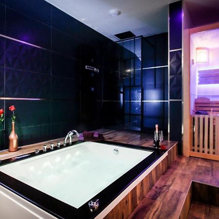 L'Ecrin Champenois - Suite Avec Balneo Et Sauna Prives Châlons-en-Champagne Eksteriør billede